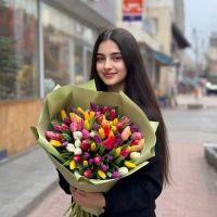 51 разноцветных тюльпанов Рукла