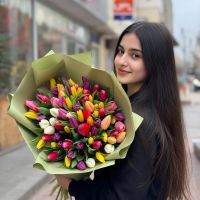 51 разноцветных тюльпанов Рукла