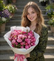 Букет кустовых роз 13шт Розовая мечта Рукла