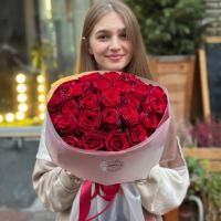 25 червоних троянд Кенія Херн Хілл