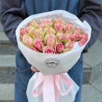 25 розовых роз Кения Базель