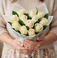 Ніжній мамі - кремові троянди 15шт Рі