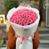 51 розовая роза Кения , Гилберт