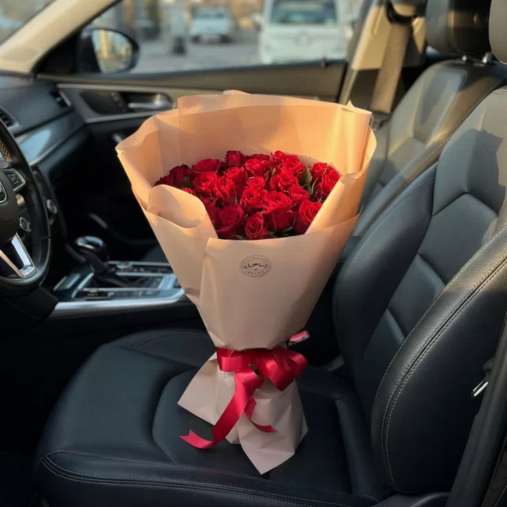 25 red roses bouquet – flower delivery in Donduseni