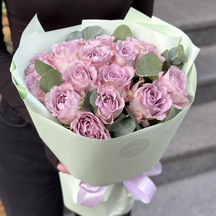 Bouquet 15 roses Memory Lane – flower delivery in Kiev - Shevchenko district