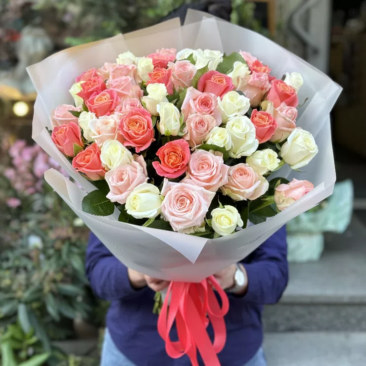 The Tender сompliment 51 roses – flower delivery in Rendsburg