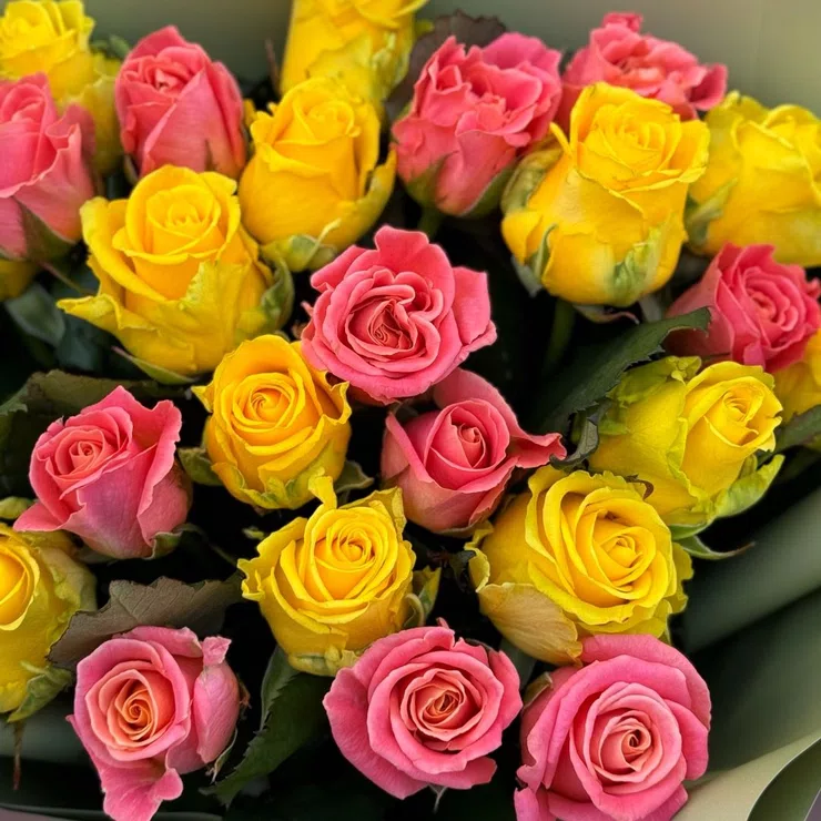 Bouquet Colors of summer – flower delivery in Rozhyshche