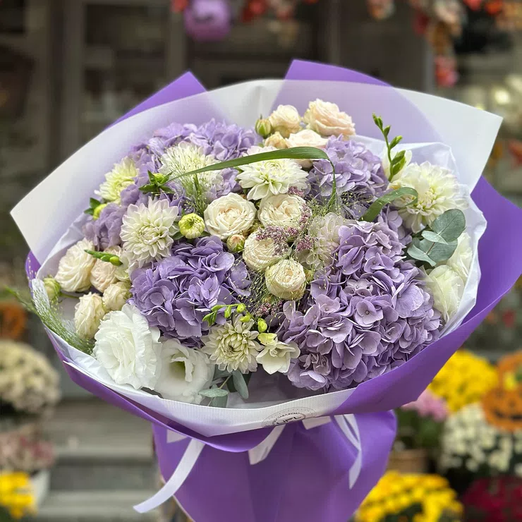 Bouquet #11071 – flower delivery in Kiev - Svyatoshinskiy district