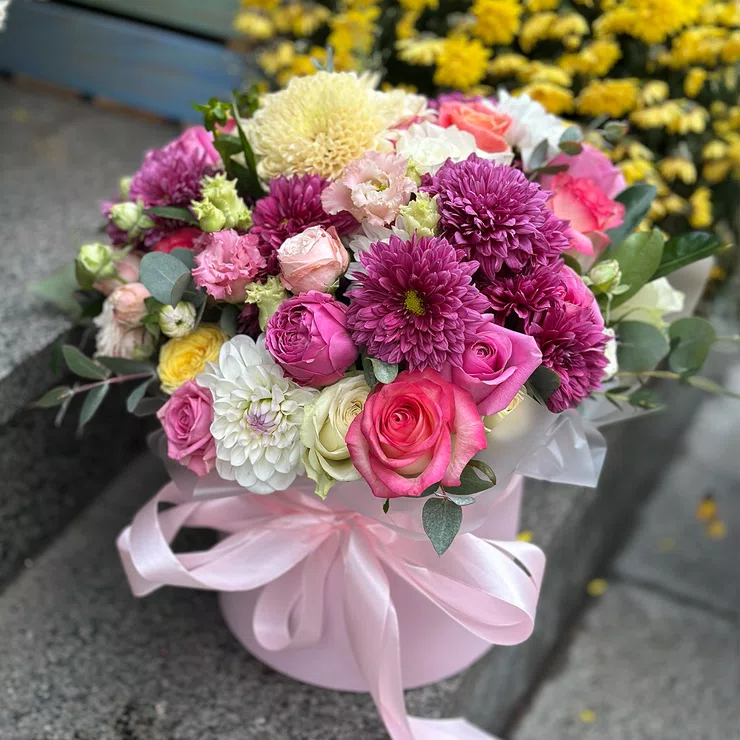 Bouquet #11097 – flower delivery in Kiev - Podolskiy district