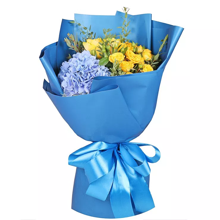 Blue and yellow bouquet – flower delivery in Vidin