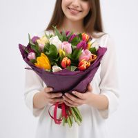 25 разноцветных тюльпанов Рукла