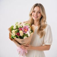 Букет квітів Ніжний подарунок Гамільтон (Нова Зеландія)