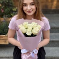Букет 7 белых роз Херсонская область