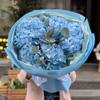 Bouquet 5 blue hydrangeas Abu-Dabi