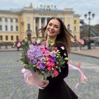 Квіти в коробці Аметист Рі