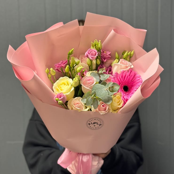 Bouquet №10560 – flower delivery in Pessac