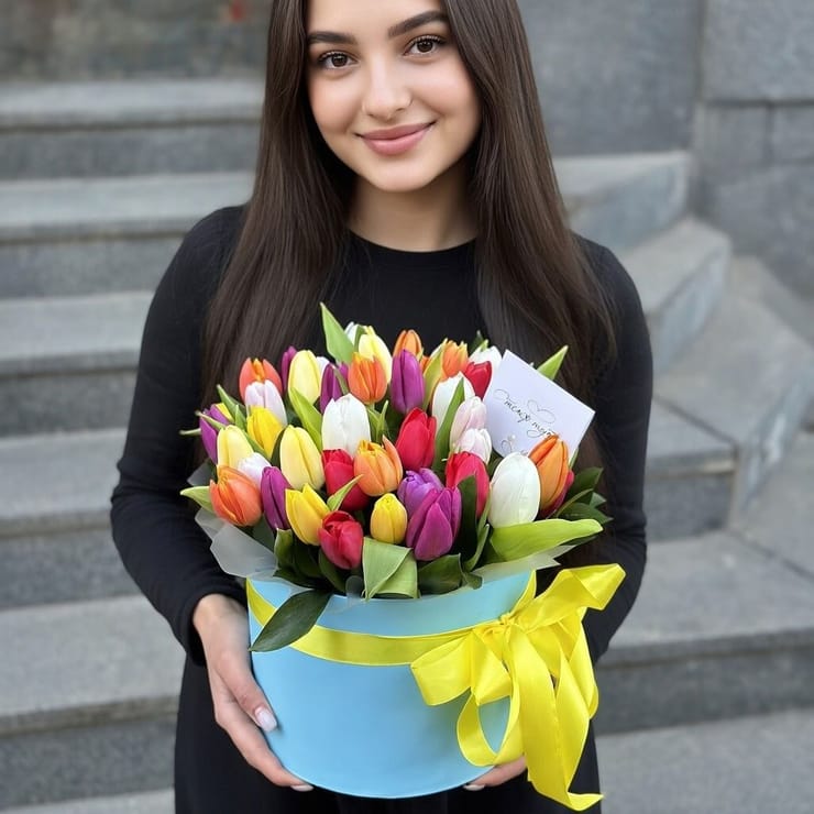 Подаруй весну (45 шт) – доставка квітів у Подворки