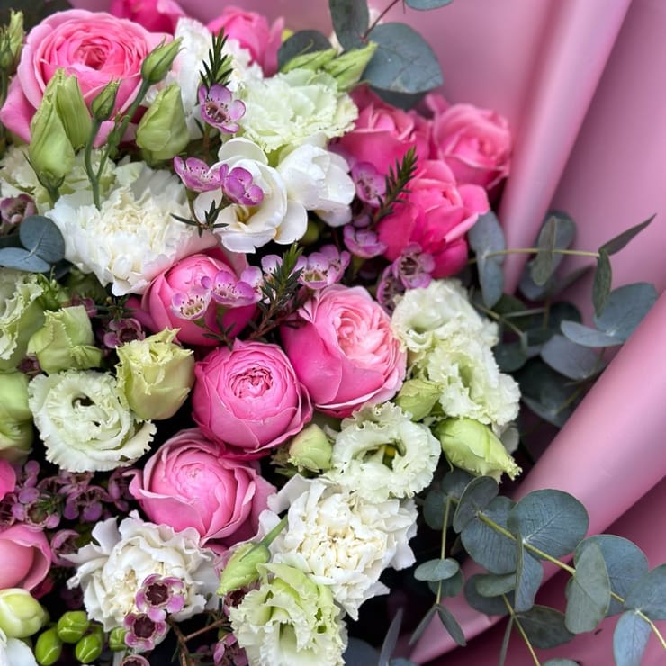 Розовый букет-микс – доставка цветов в Фано