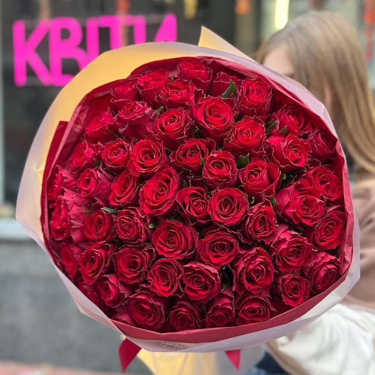 51 красная роза Кения – доставка цветов в Юбилейное (Запорожская область)