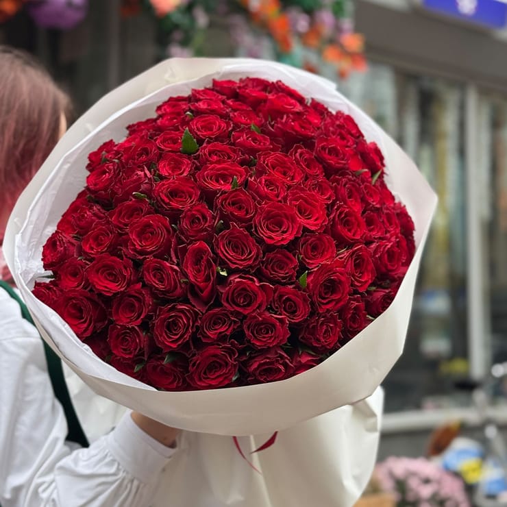 101 красная роза Кения – доставка цветов в Юбилейное (Запорожская область)