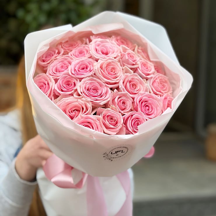25 pink roses Kenia – доставка цветов в Kran