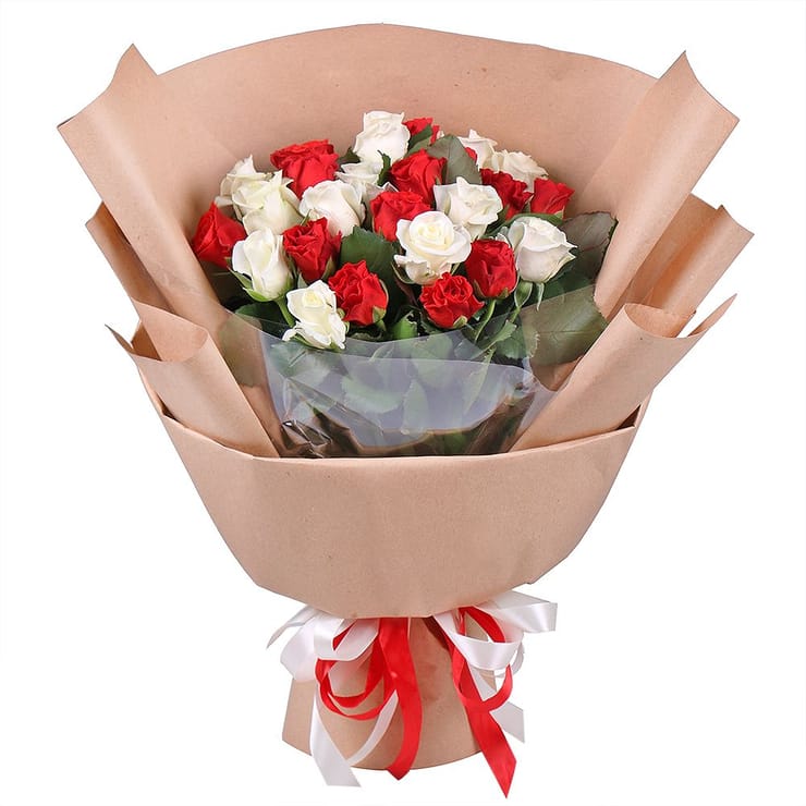 25 red and white roses – flower delivery in Nizhnie_seregozi