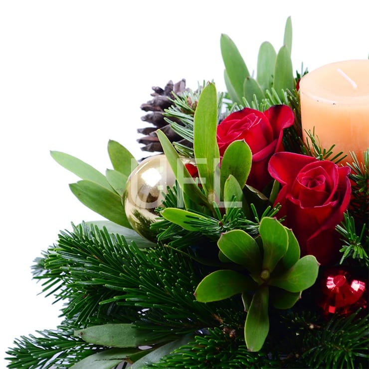 Новорічна композиція – доставка квітів у Ретимно
