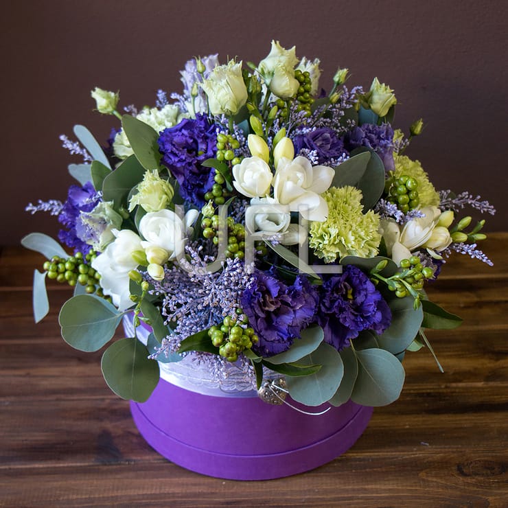 Букет квітів Чорнична ніч – доставка квітів у Южний