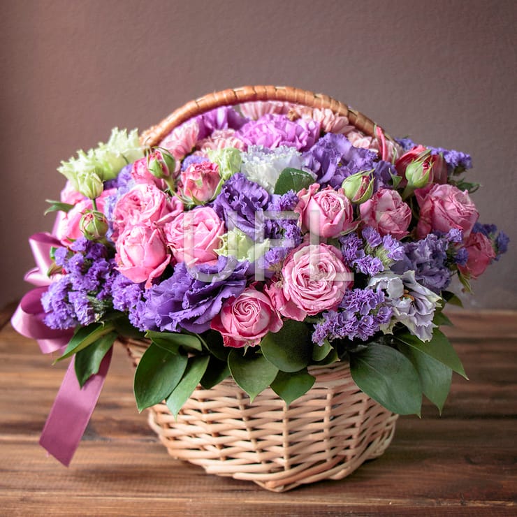 Кошик з квітами – доставка квітів у Анкара