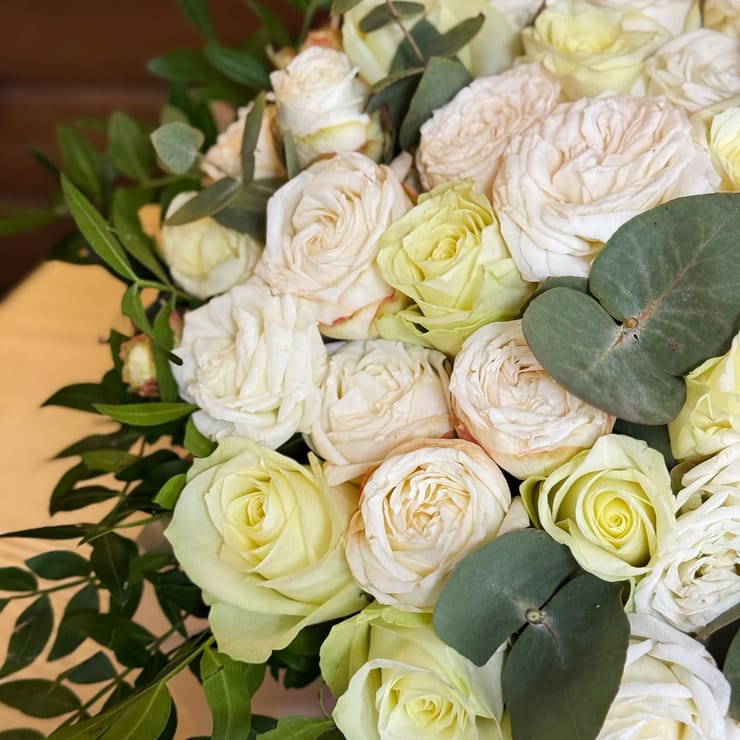 Букет квітів Легкість хмаринки – доставка квітів у Аджман