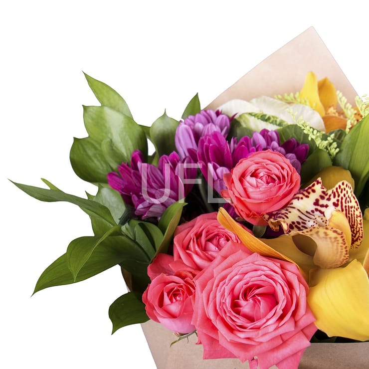 Букет квітів – доставка квітів у Южний
