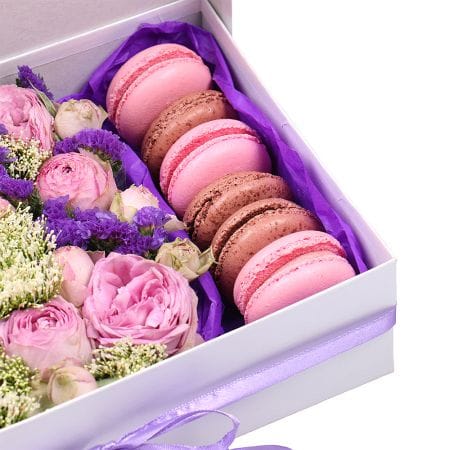 Макаруновый сюрприз  – доставка цветов в Носовка