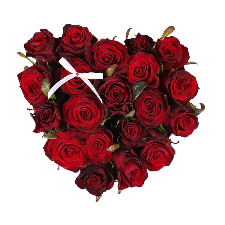 Heart of roses in a box – flower delivery in Mezhovaja
