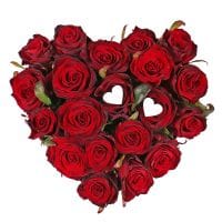 Серце з троянд в коробці – доставка квітів у Новопокровка