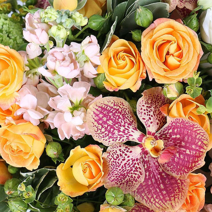 Теплые чувства  – доставка цветов в Черневцы