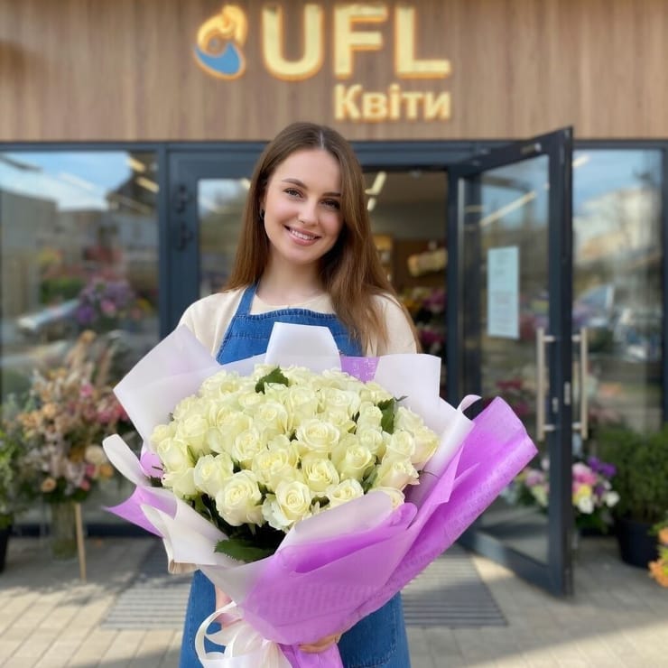 Букет 51 біла троянда – доставка квітів у Едам