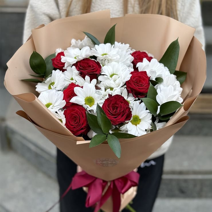 Cloud of love – flower delivery in Nizhnie_seregozi