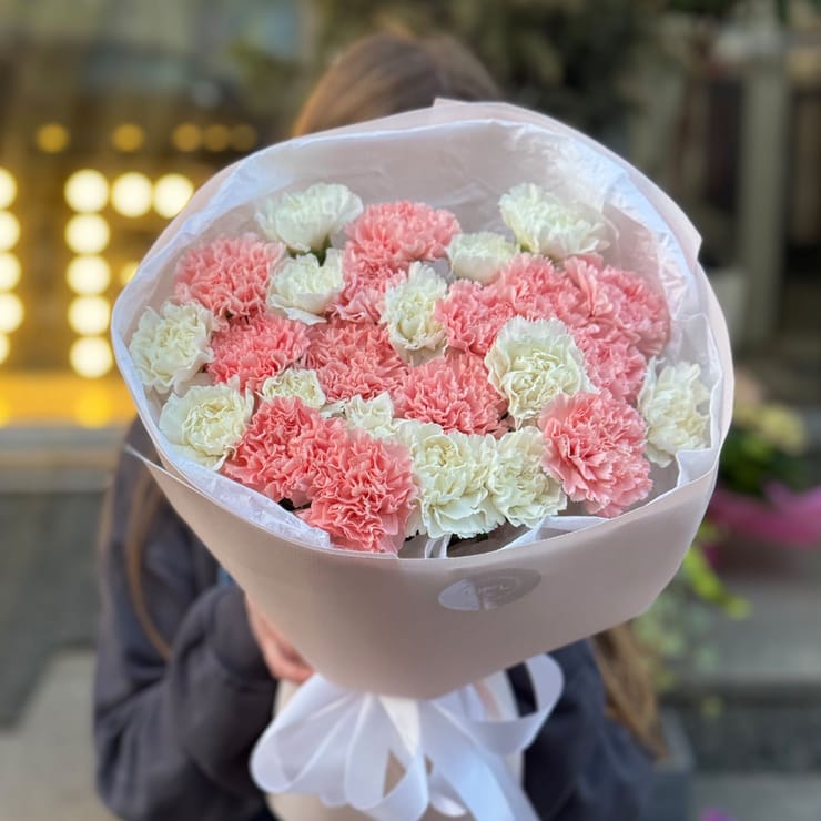 Bouquet #10728 – flower delivery in Desnyanskiy district