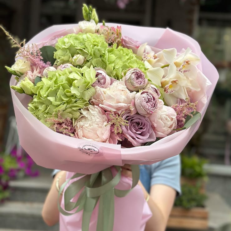 Bouquet #10859 – flower delivery in Petrovo