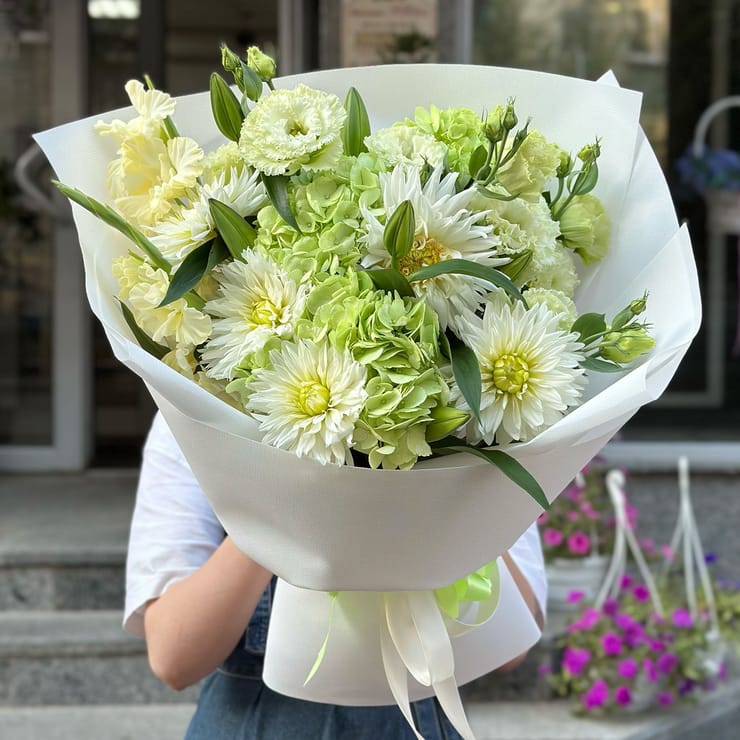 Bouquet #10882 – flower delivery in Kunda