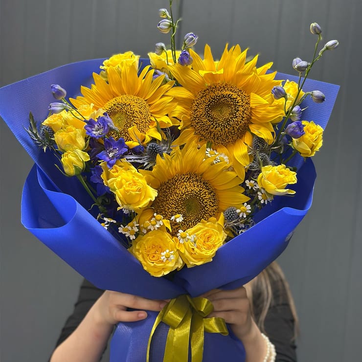 Bouquet #10886 – flower delivery in Galich