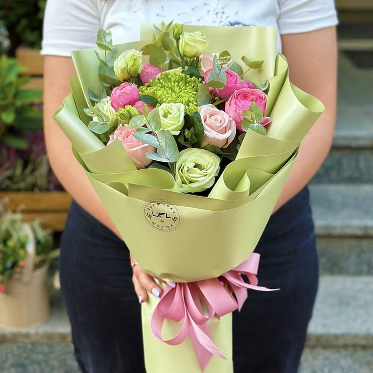 Bouquet Flowering mix – flower delivery in Novopokrovka
