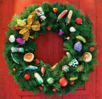 Новогодний венок из еловых веток своими руками (мастер-класс с фото)